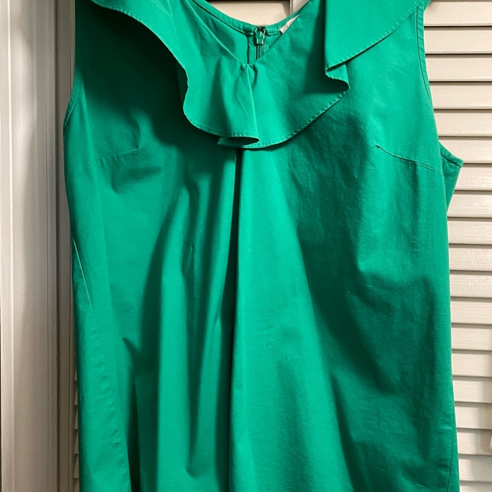 Sleeveless top